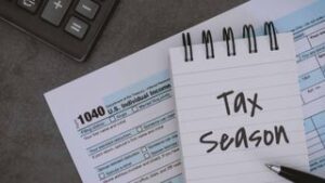 How to Stay Organized for Tax Season 2023